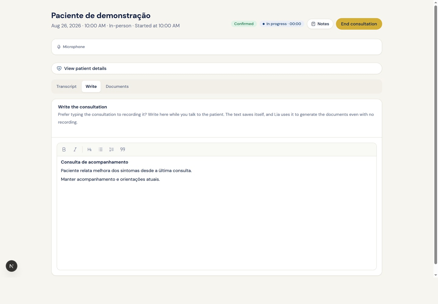 Sala de consulta na aba Escrever, com o editor da nota clínica ocupando a área principal